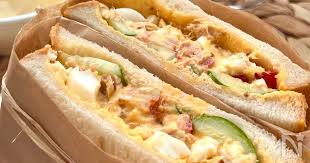 THỊT GÀ ÁP CHẢO XÌ DẦU NGỌT